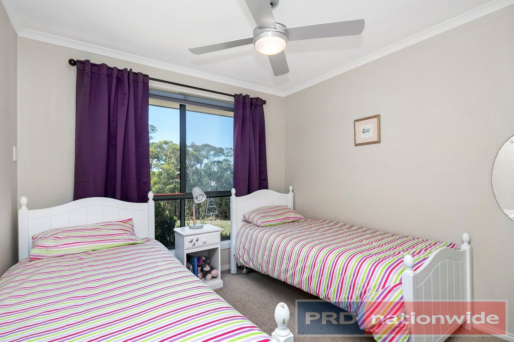 668 Browns Road SCARSDALE 8