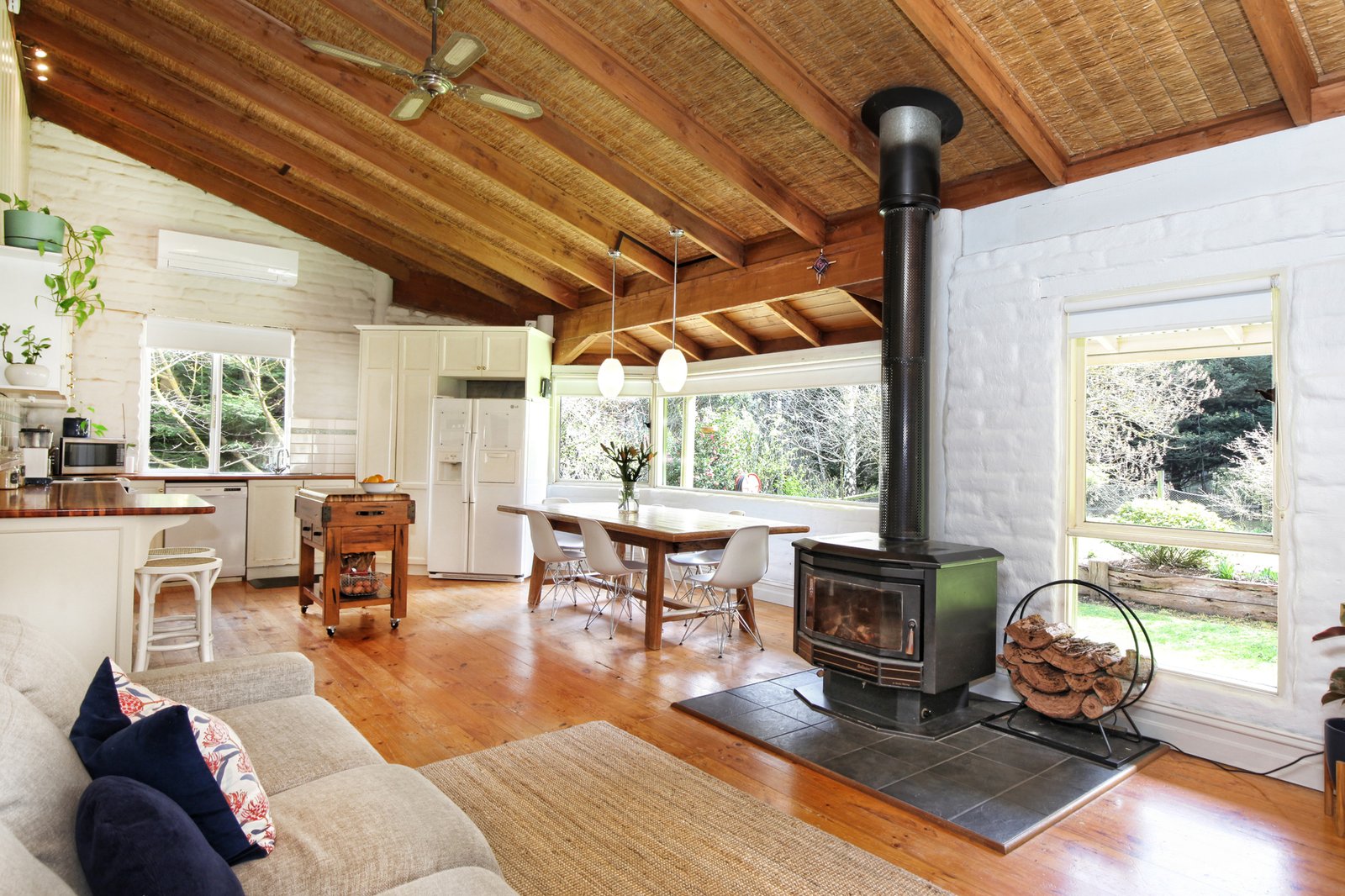 Real Estate and Property in 669 Sandy Creek Road, Riddells Creek, VIC