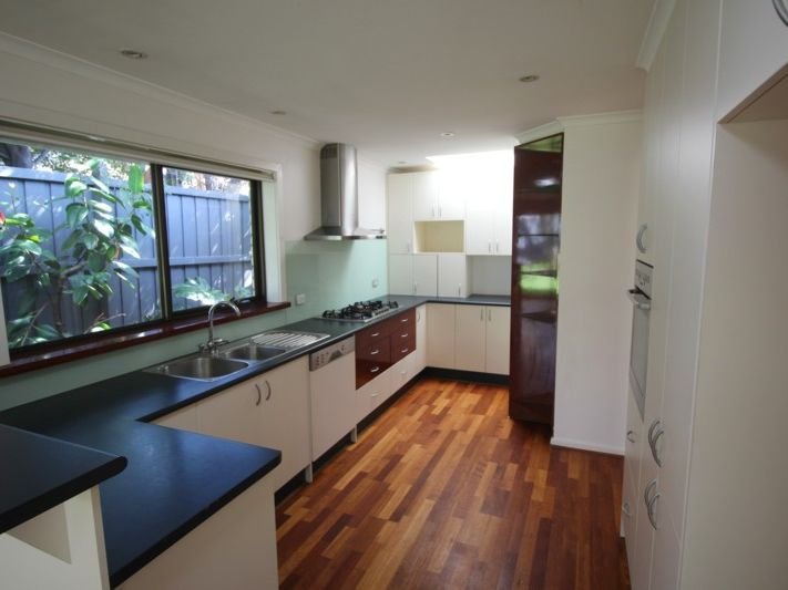 Gallery: 66A Thomas Street