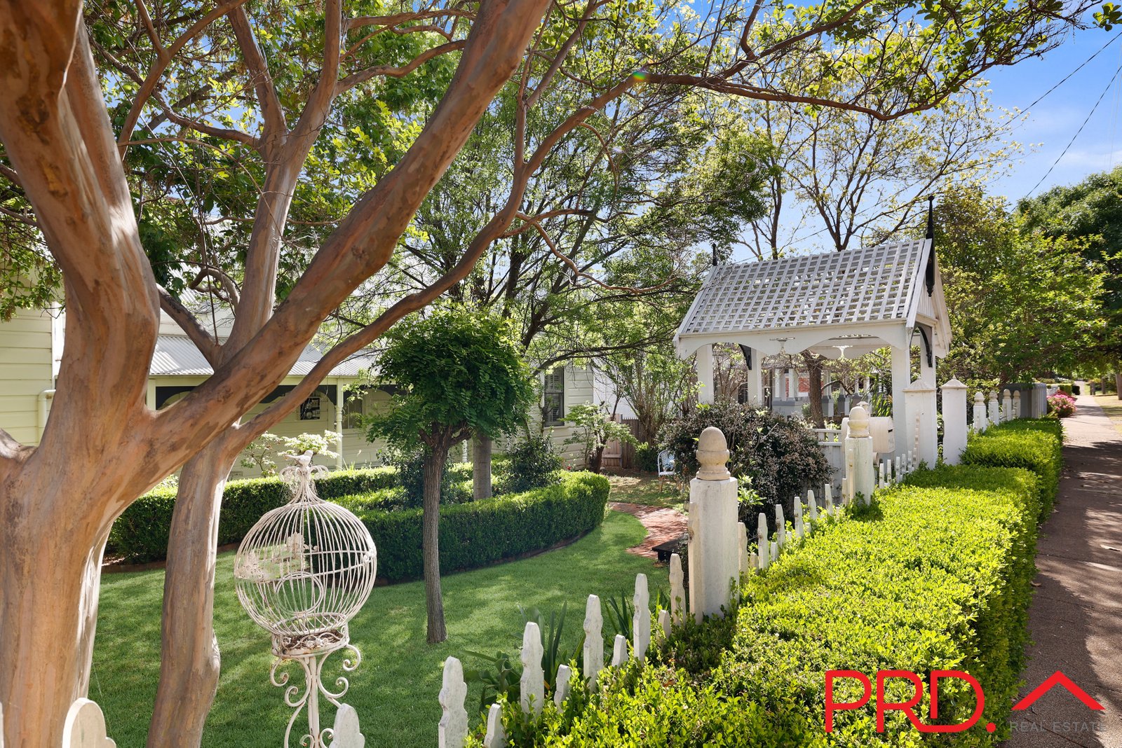 67-69 Upper Street EAST TAMWORTH 1