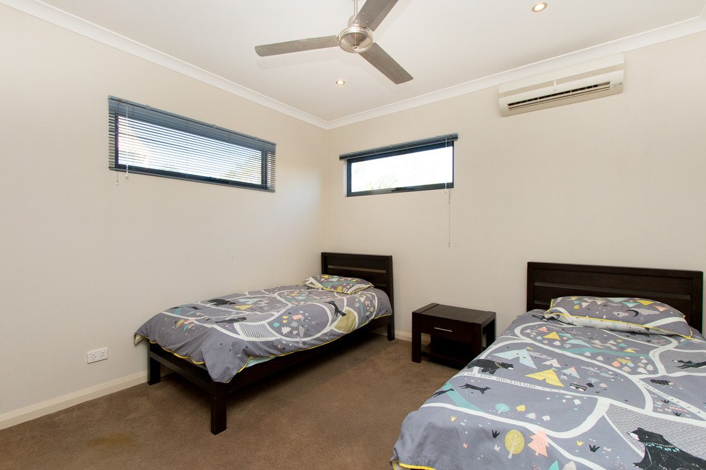 6/7 Bagot Street DJUGUN 12