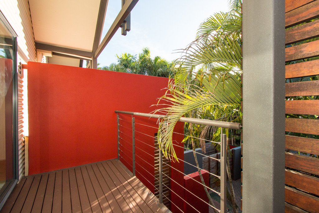 6/7 Bagot Street DJUGUN 16