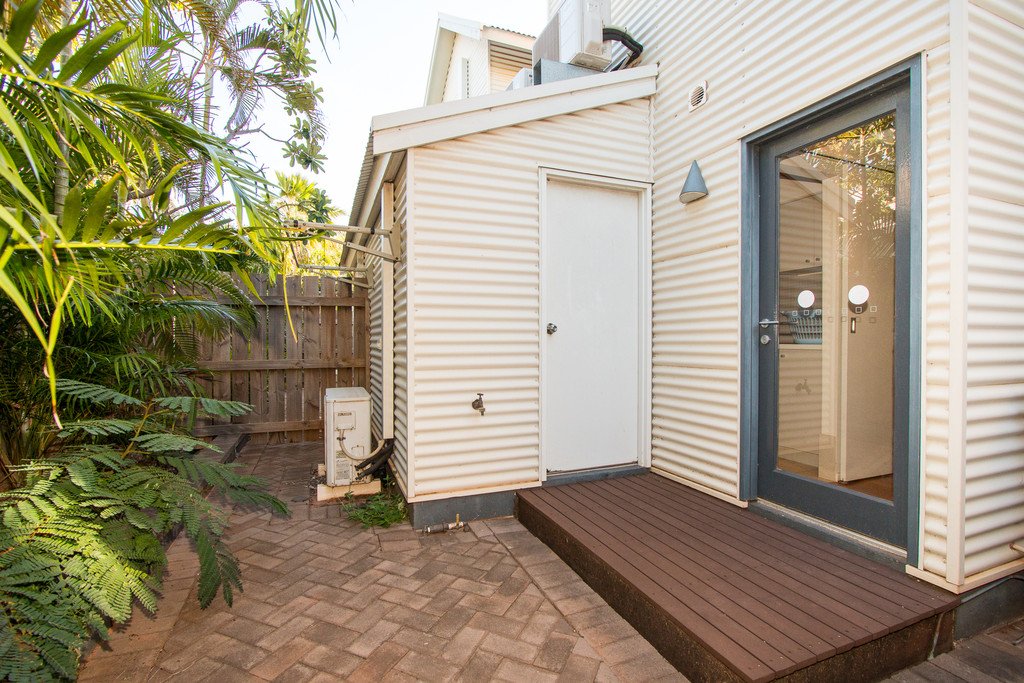 6/7 Bagot Street DJUGUN 23