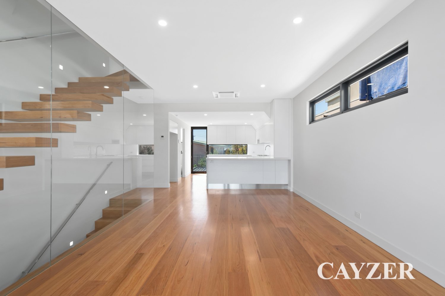 Gallery: 67 Beach Road