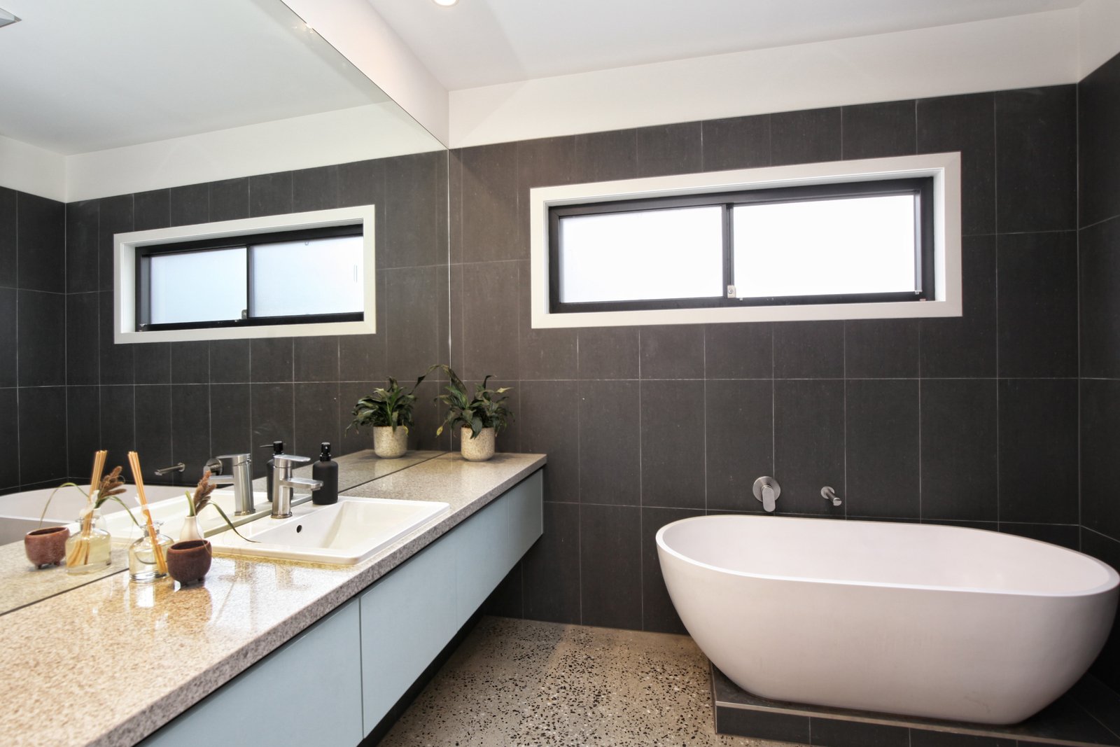 Real Estate and Property in 67 Blackmore Road, Woodend, VIC