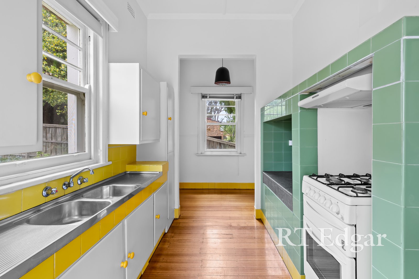 Real Estate and Property in 67 Castle Street, Eaglemont, VIC