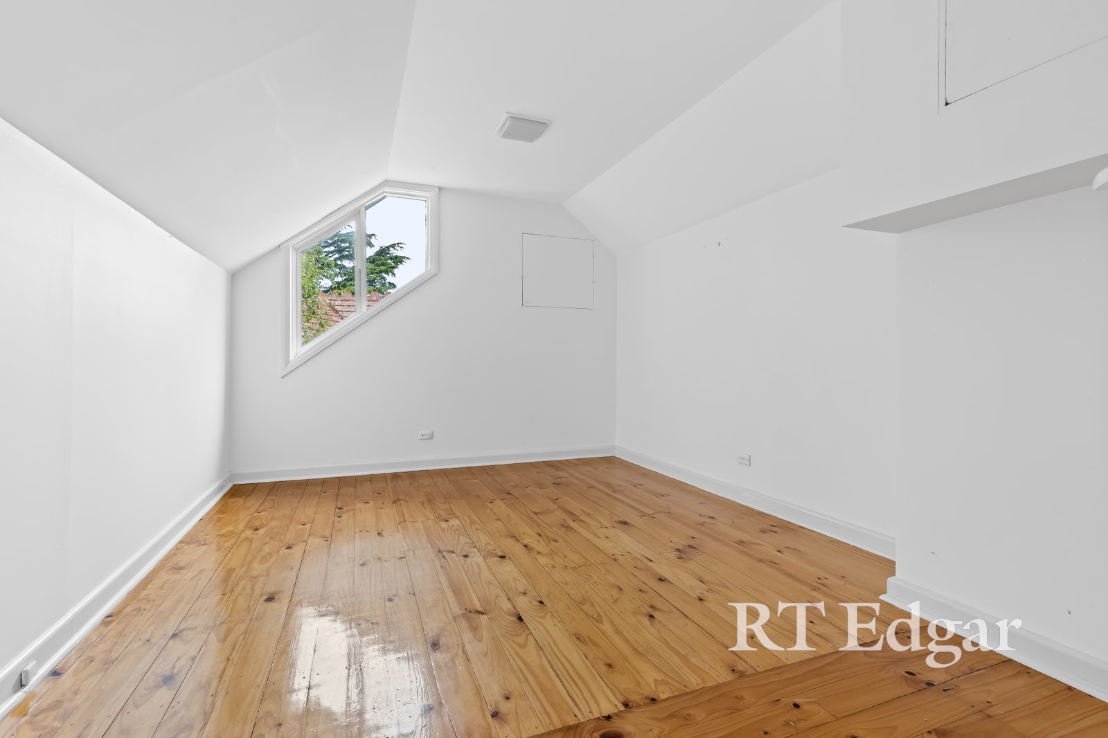 Real Estate and Property in 67 Castle Street, Eaglemont, VIC