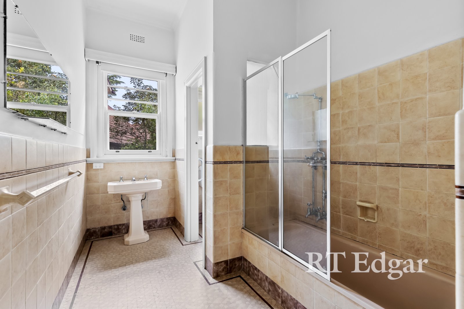 Real Estate and Property in 67 Castle Street, Eaglemont, VIC