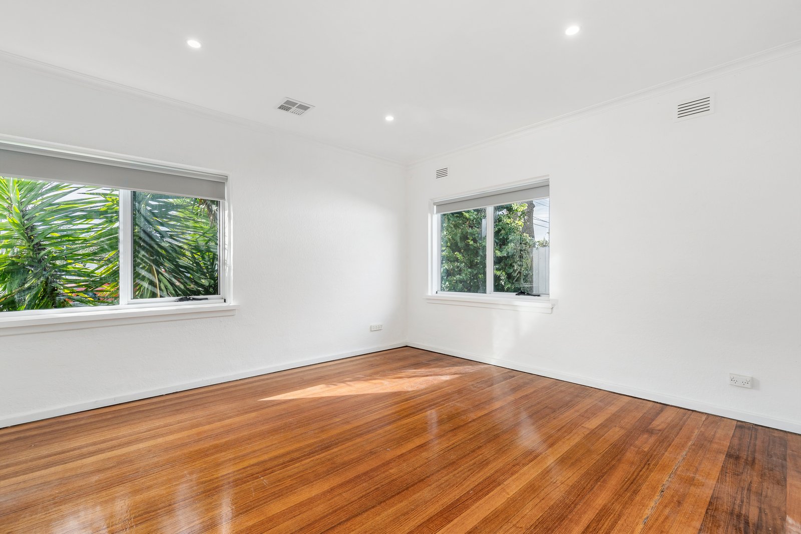 Gallery: 67 Chapel Road
