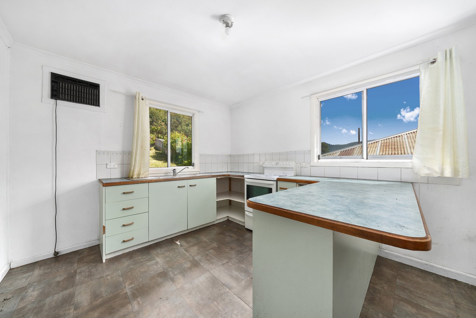 67 Charlotte Street NEW NORFOLK 3