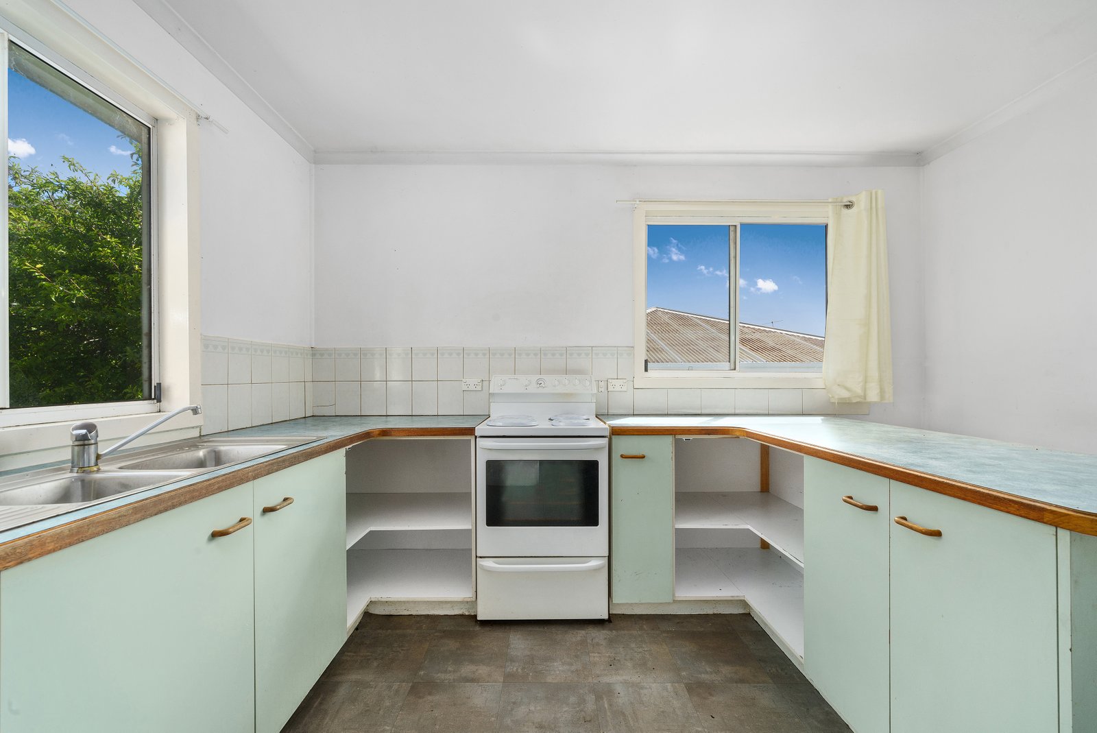67 Charlotte Street NEW NORFOLK 4