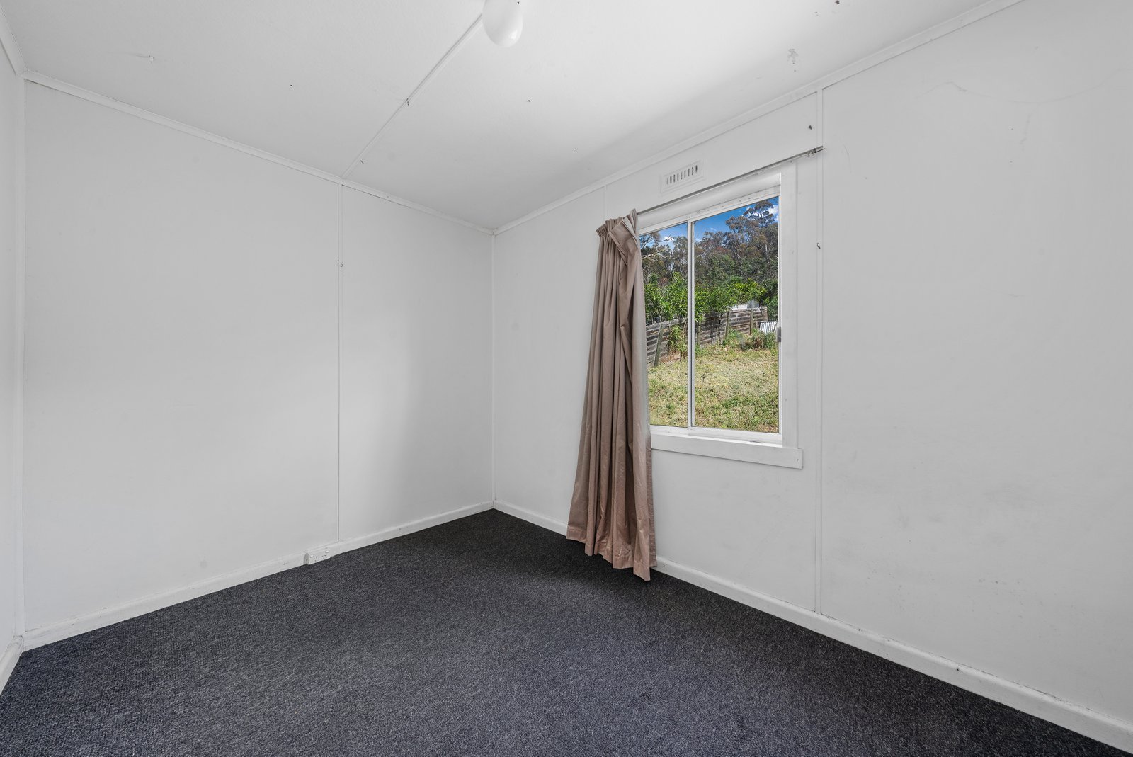 67 Charlotte Street NEW NORFOLK 8