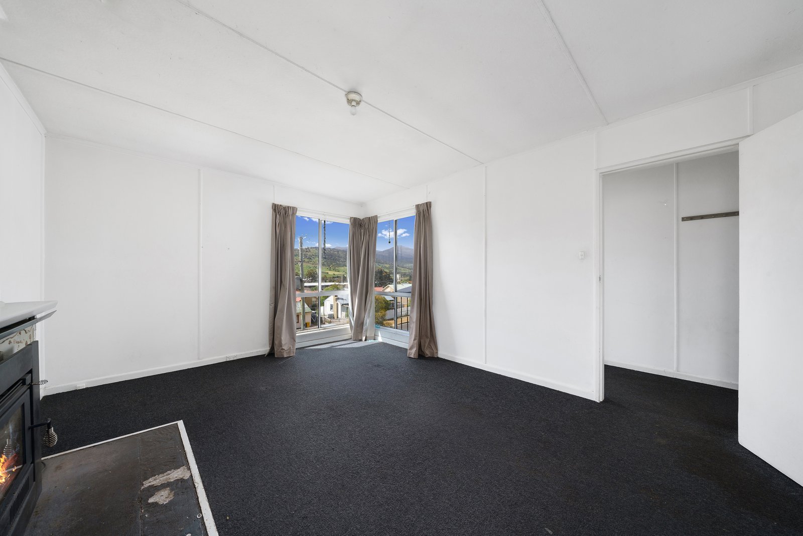 67 Charlotte Street NEW NORFOLK 11