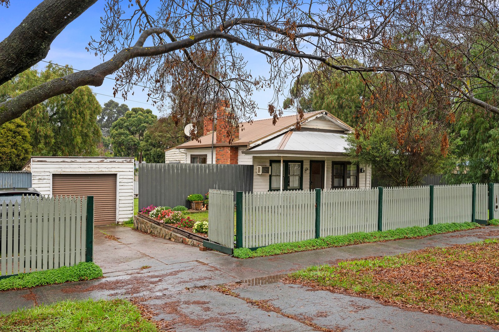 Gallery: 67 Chum St