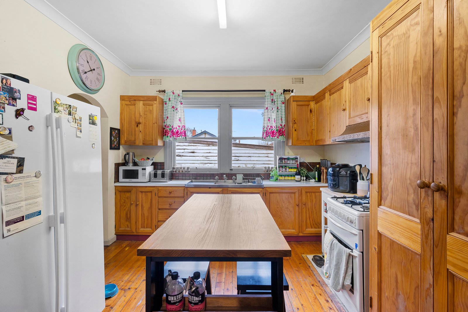 Gallery: 67 Chum St