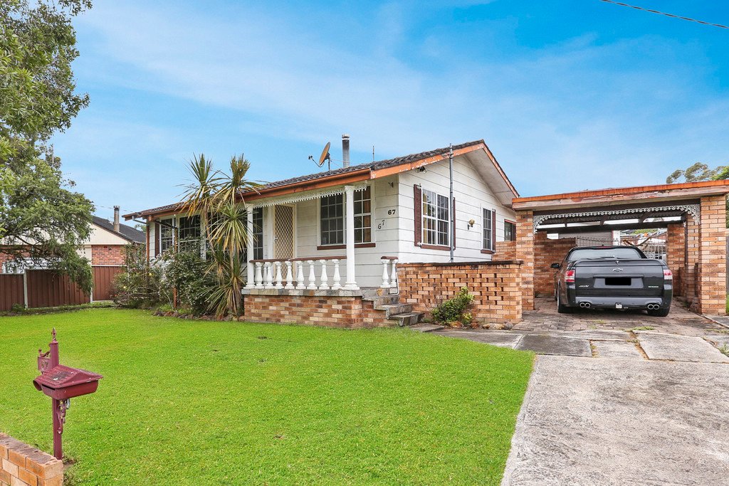 67 Culgoa Crescent KOONAWARRA 1