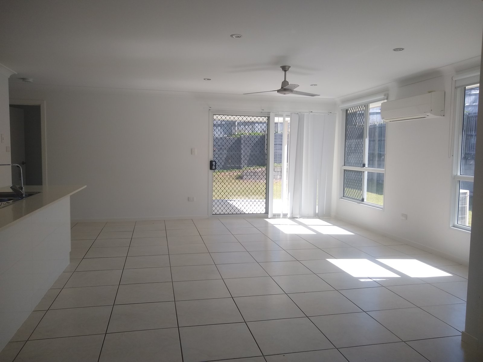 67 Daintree Boulevard NEW AUCKLAND 2