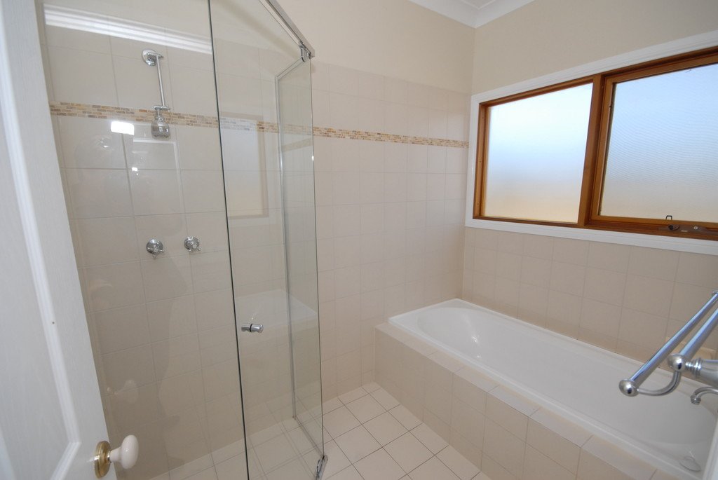67 Daniel Lane FORBES CREEK 13