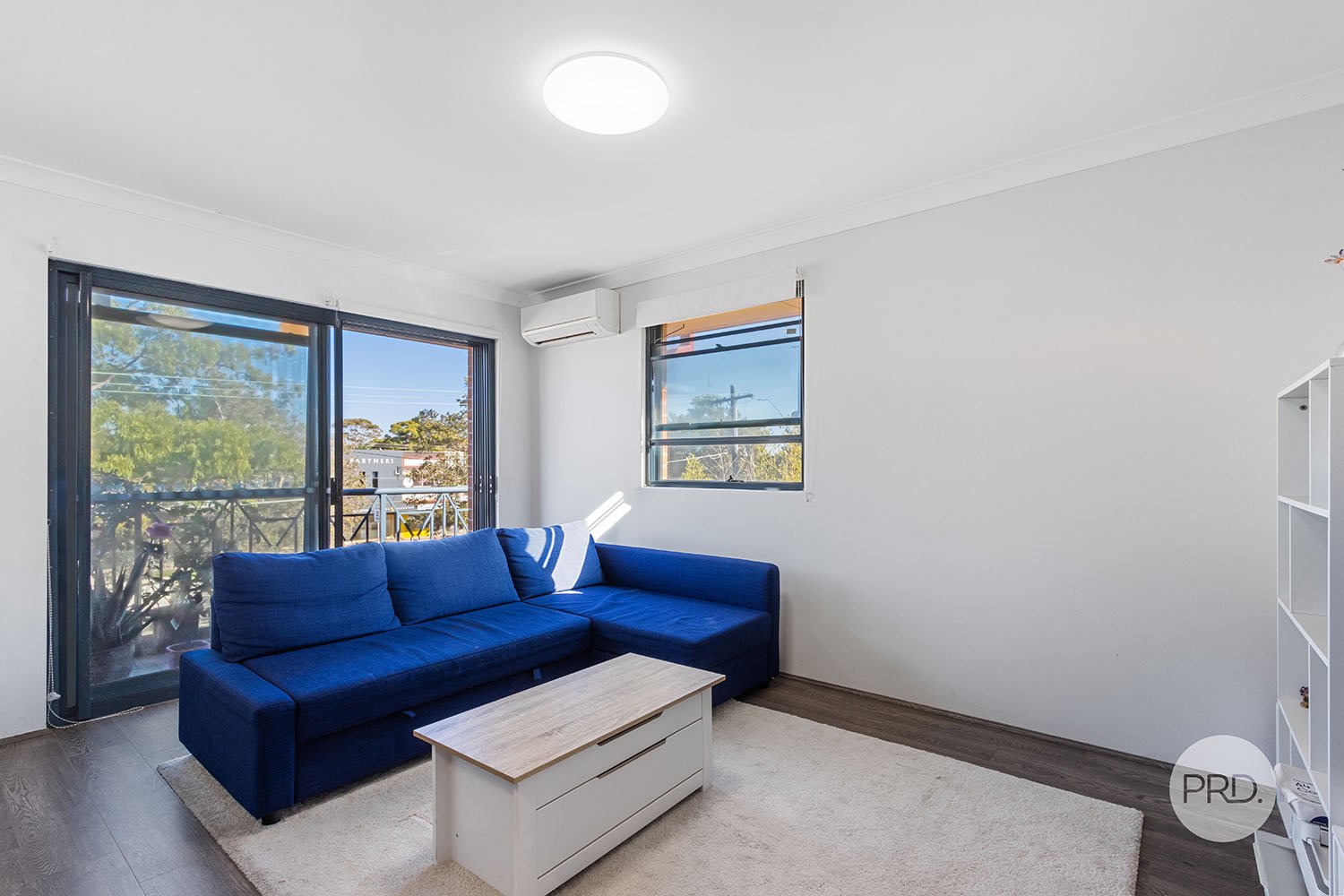 6/7 Derwent Street SOUTH HURSTVILLE 3