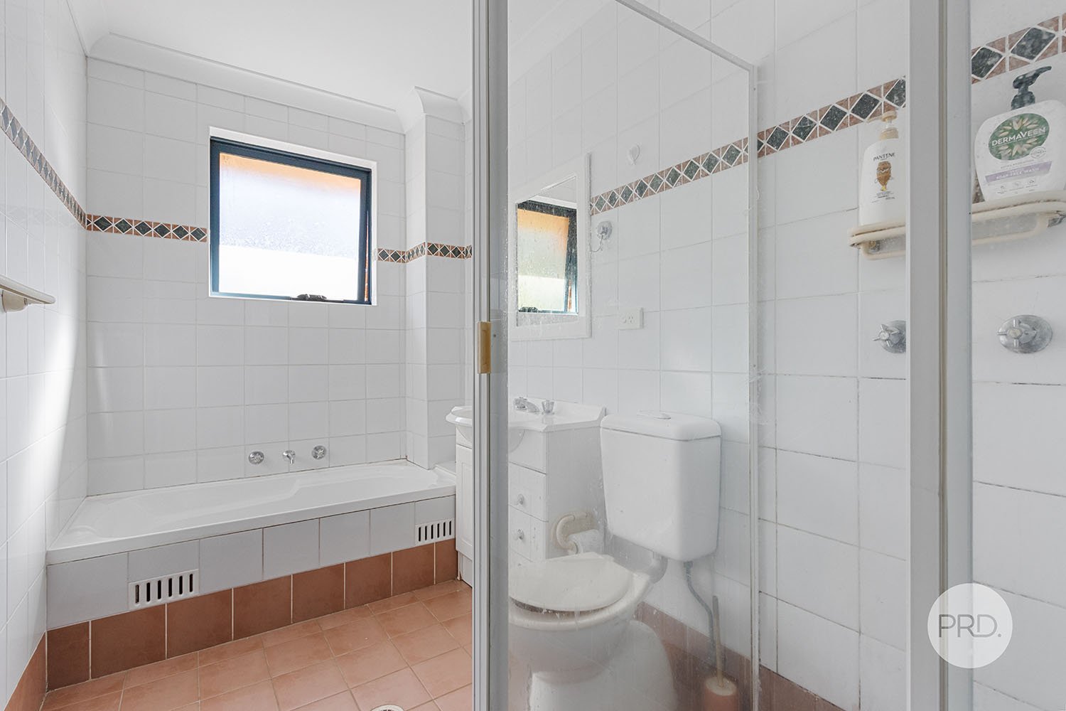 6/7 Derwent Street SOUTH HURSTVILLE 8