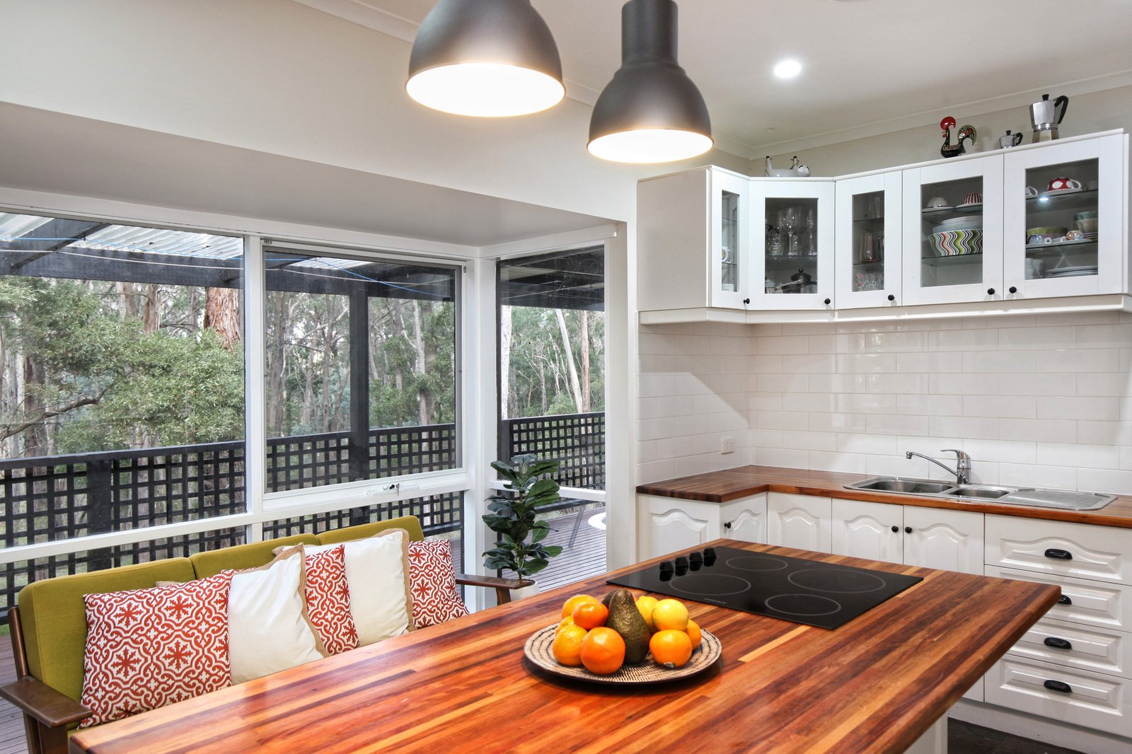 Real Estate and Property in 67 Ellandee Crescent, Macedon, VIC