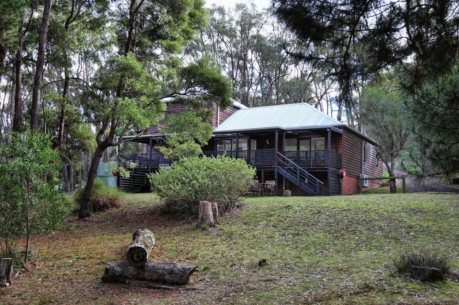 Real Estate and Property in 67 Ellandee Crescent, Macedon, VIC