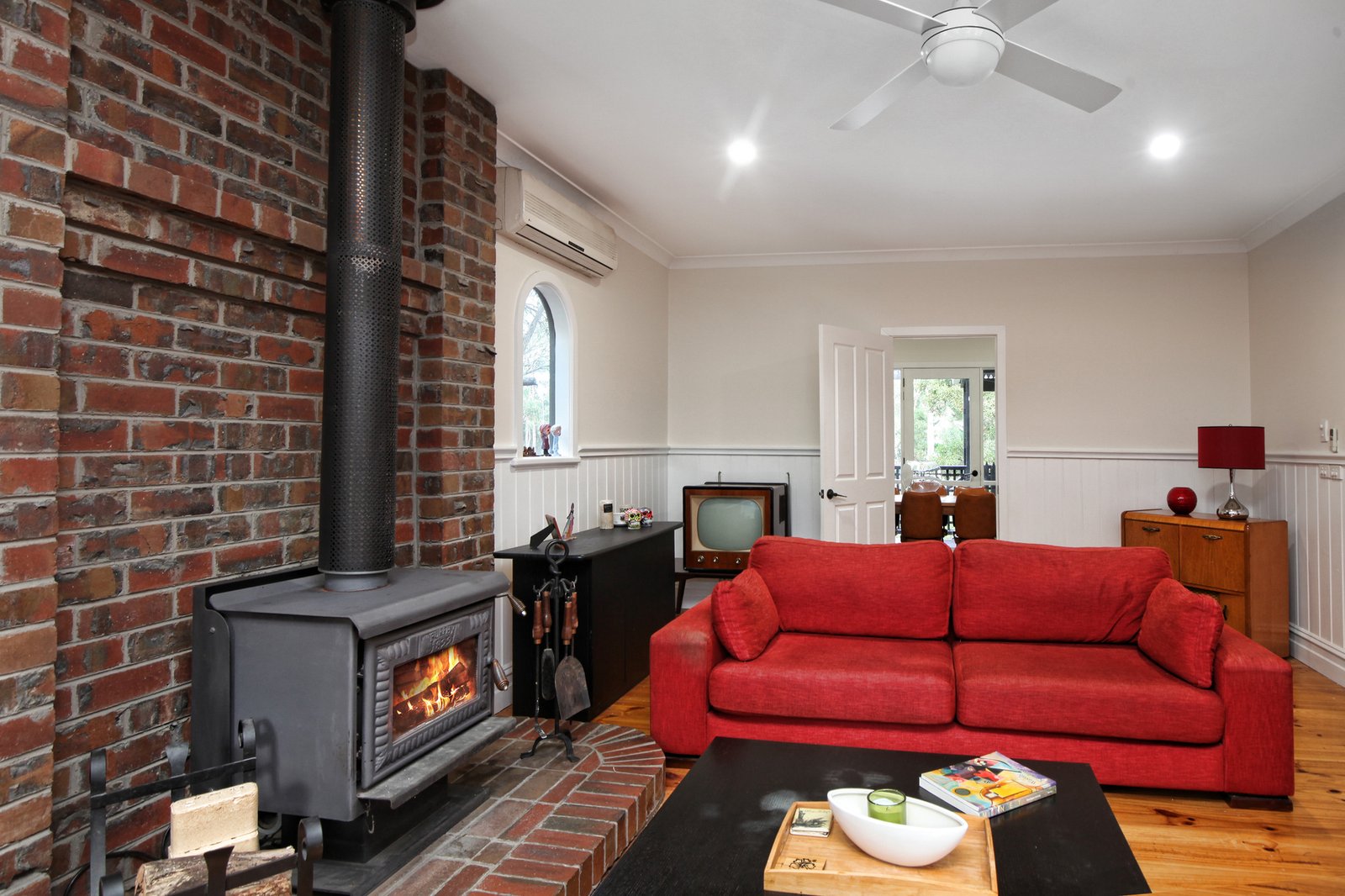 Real Estate and Property in 67 Ellandee Crescent, Macedon, VIC