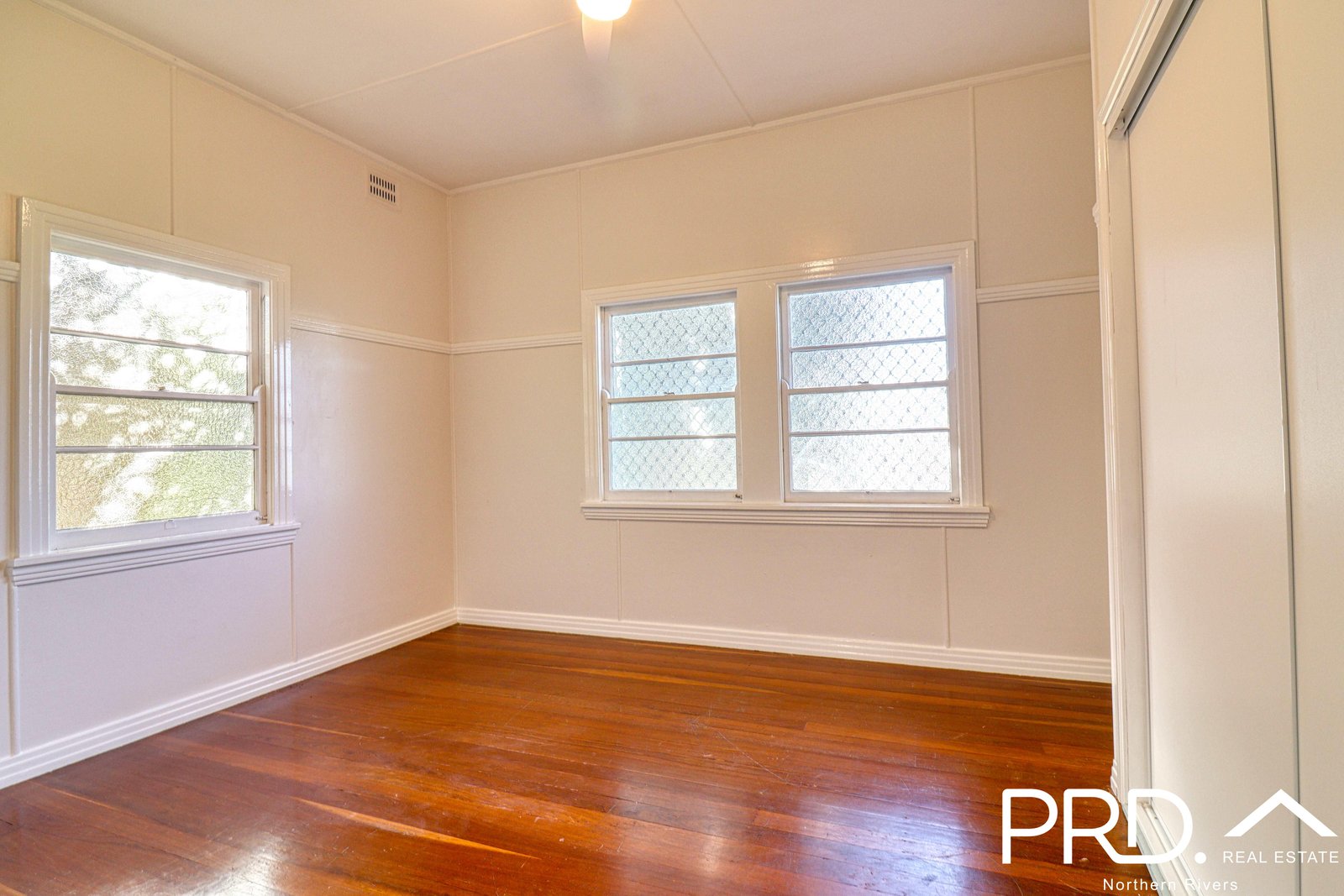 67 Farley Street CASINO 6