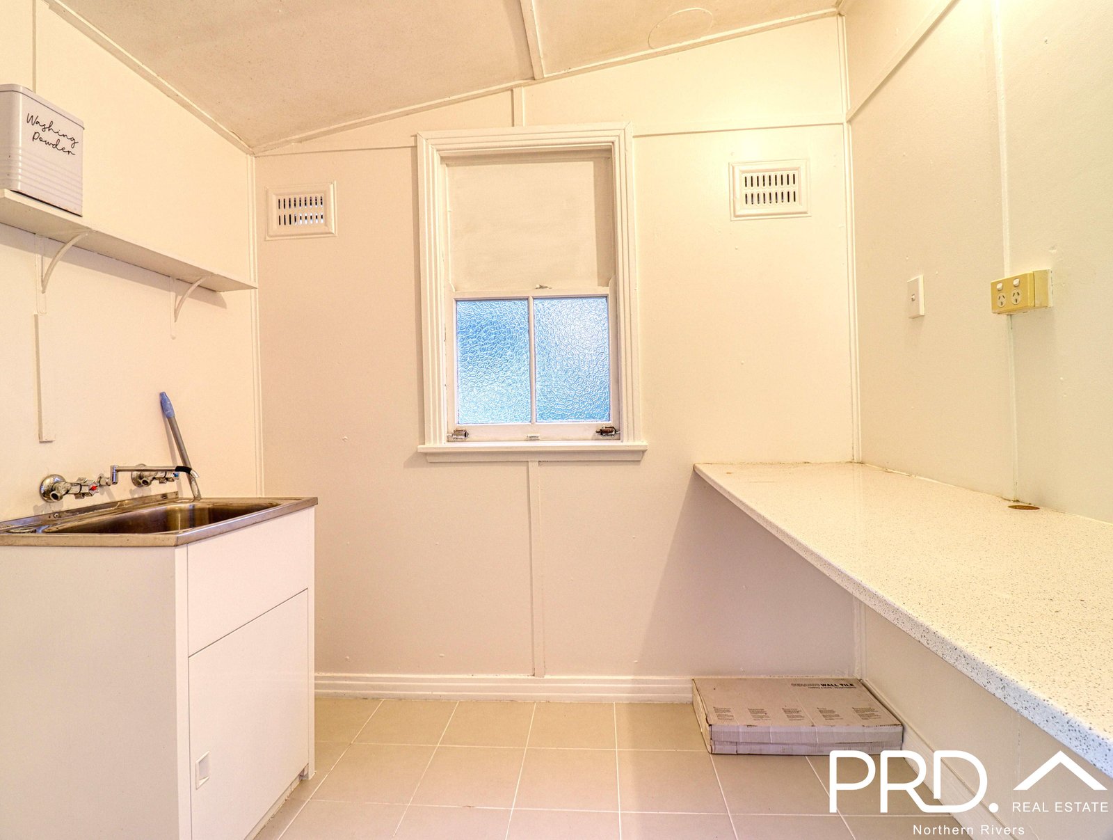 67 Farley Street CASINO 9