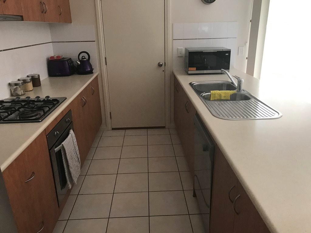 67 Faversham Avenue LAKE GARDENS 4