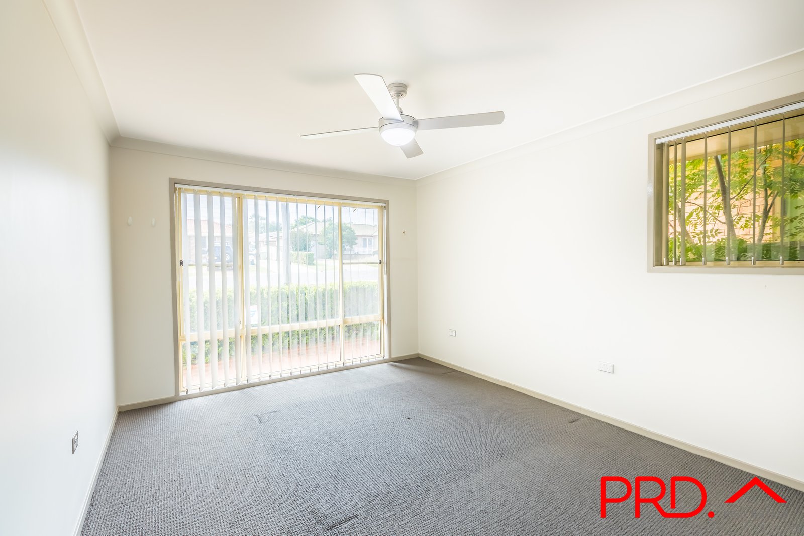 67 Glengarvin Drive TAMWORTH 5