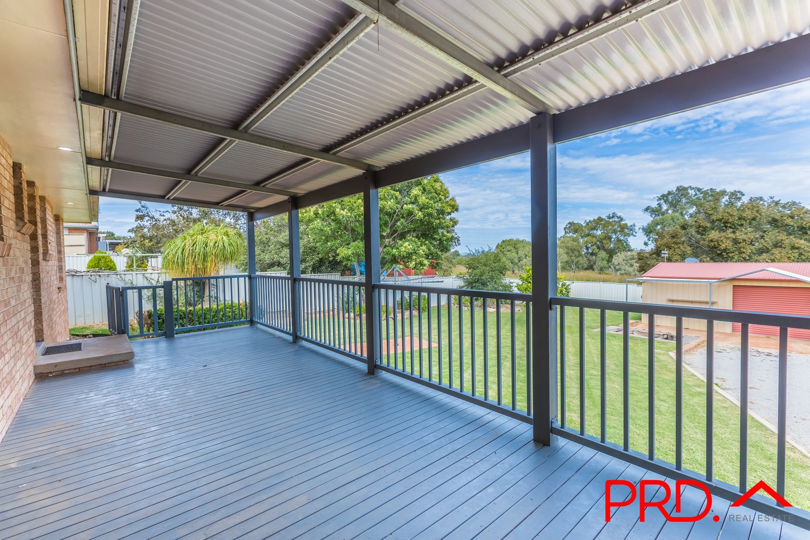 67 Glengarvin Drive TAMWORTH 10