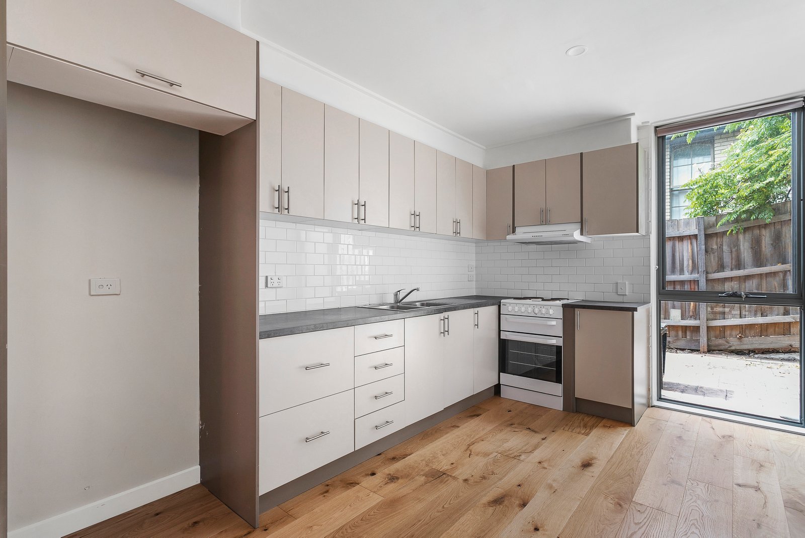 Gallery: 6/7 Grandview Avenue