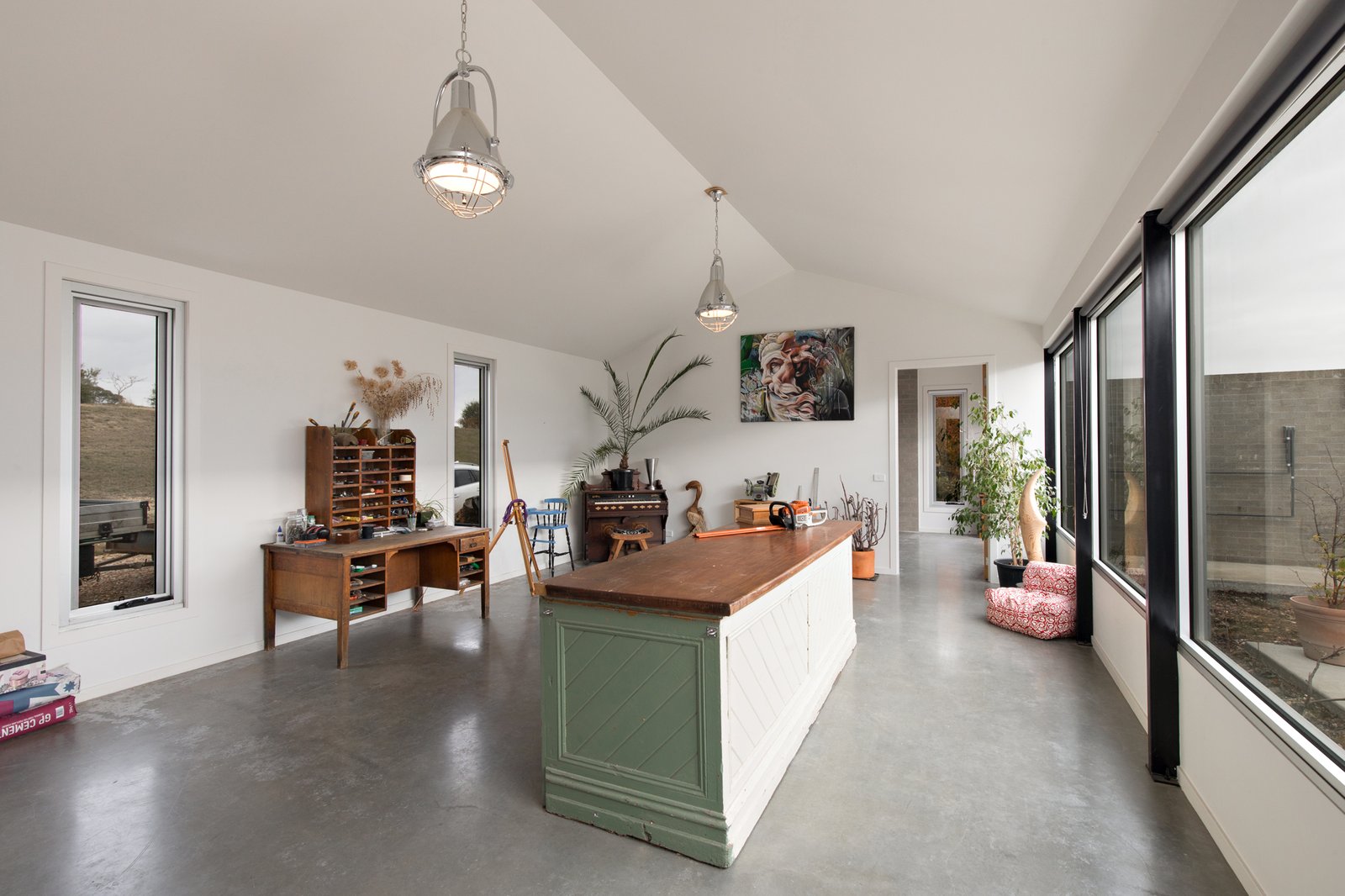 Gallery: 67 Halls Lane