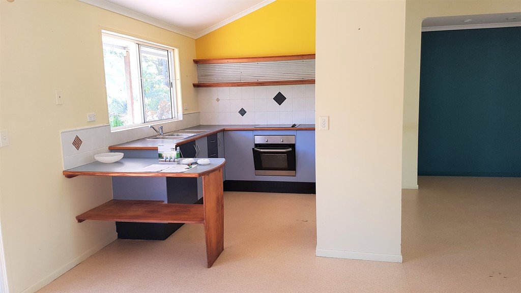 67 Janine Street BOORAL 4