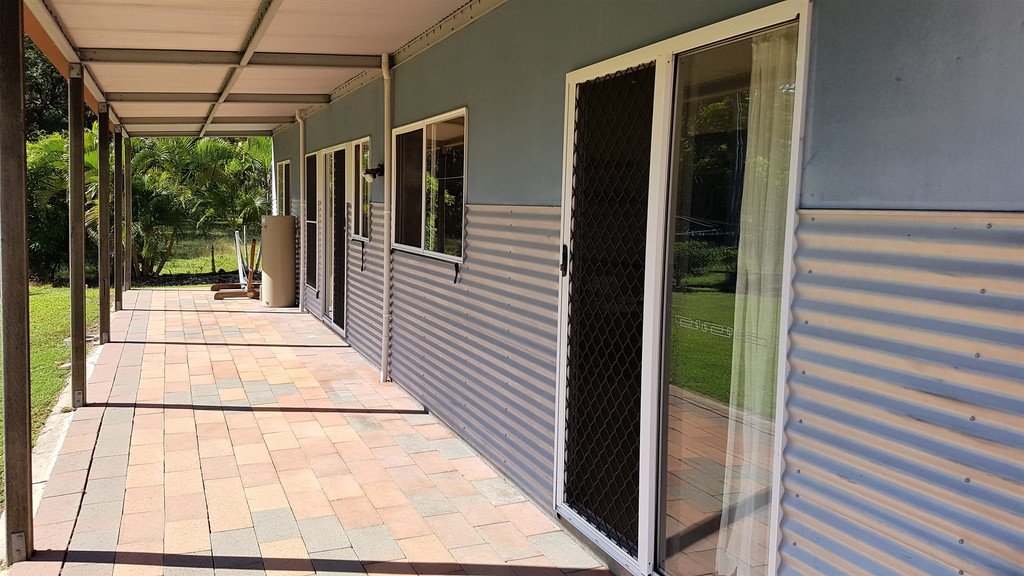 67 Janine Street BOORAL 12