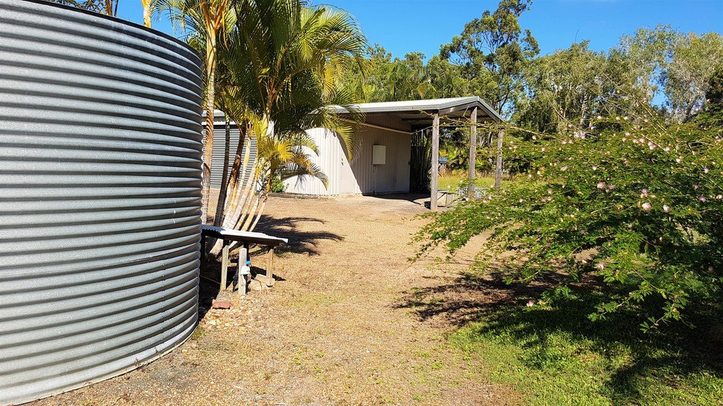 67 Janine Street BOORAL 13