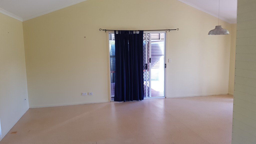 67 Janine Street BOORAL 24