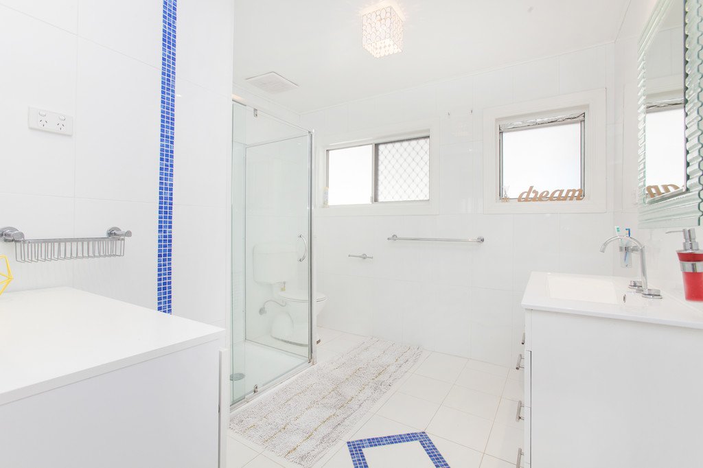 67 Kookaburra Pde  WOODBERRY 12