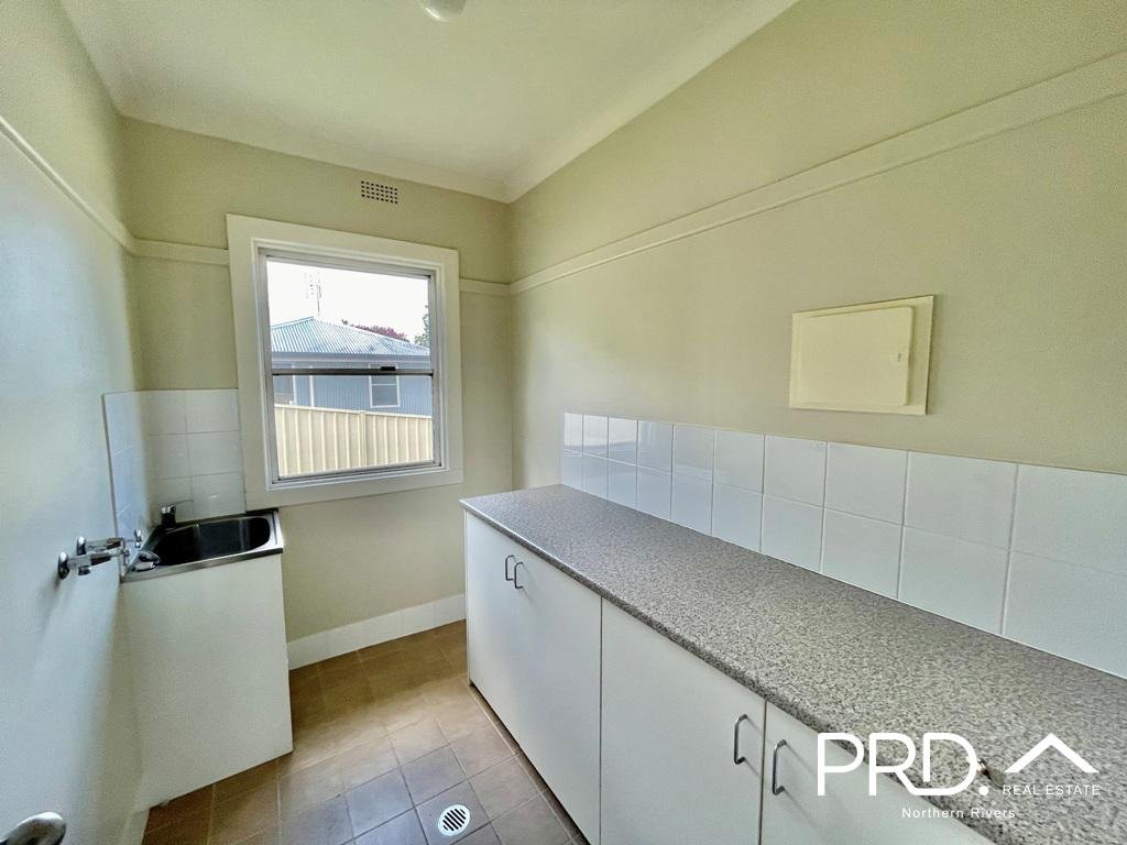 67 Lennox Street CASINO 16