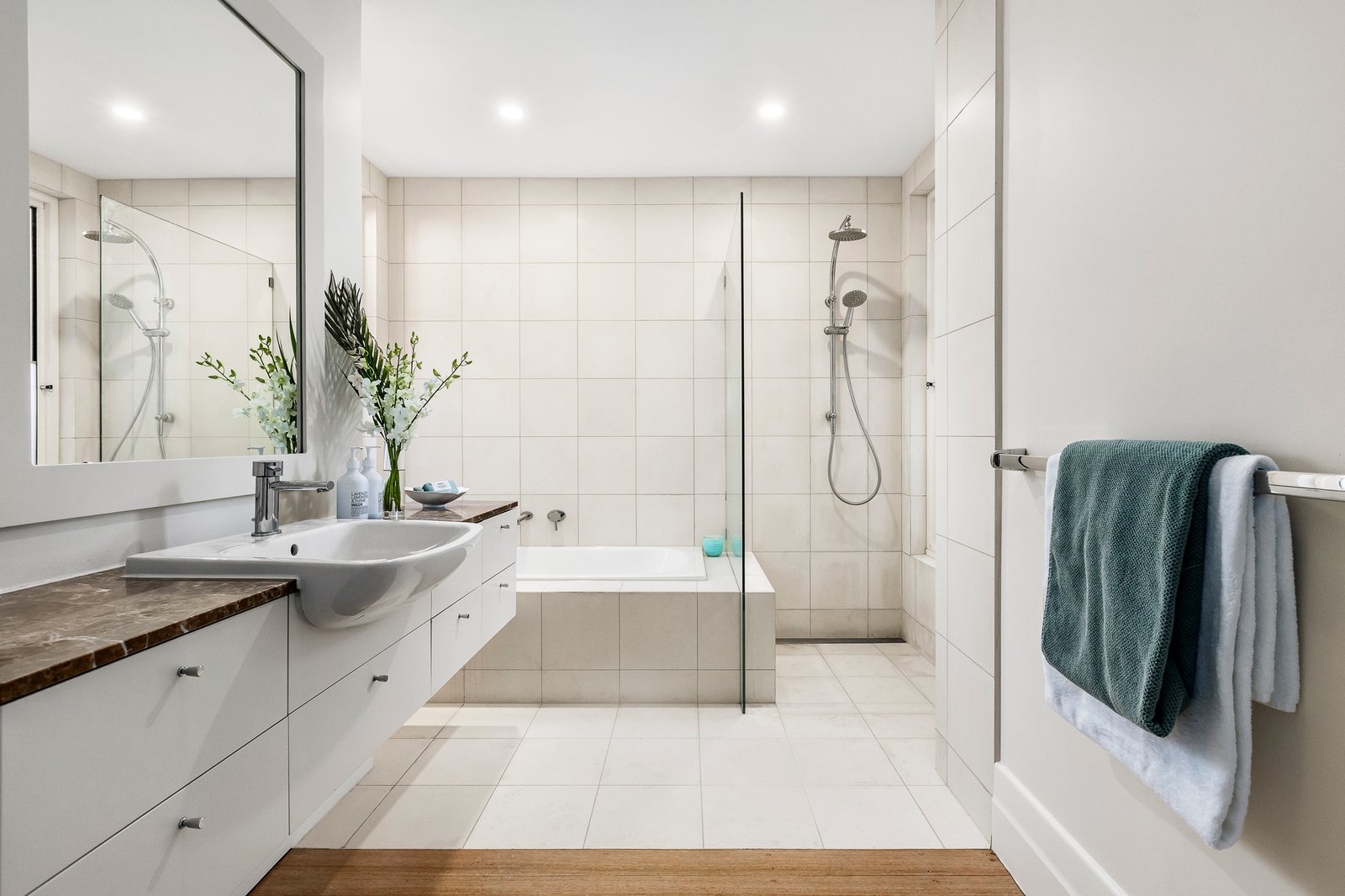 67 Leura Grove, Hawthorn East, 3123