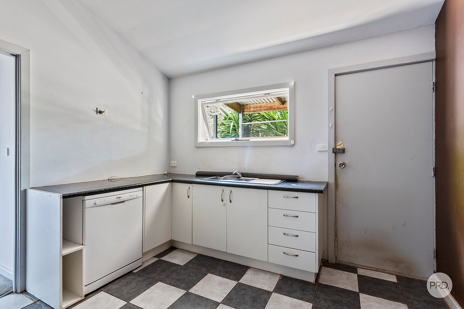 67 Lockwood Road KANGAROO FLAT 16