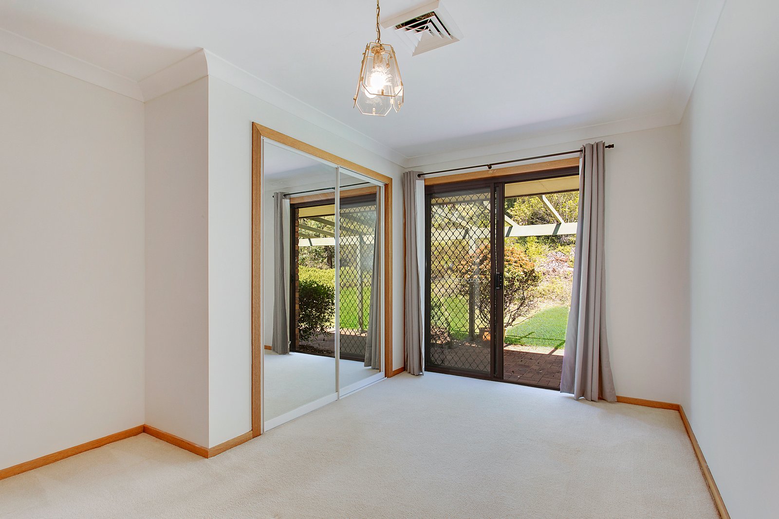 67 Lorne Road KENDALL 10