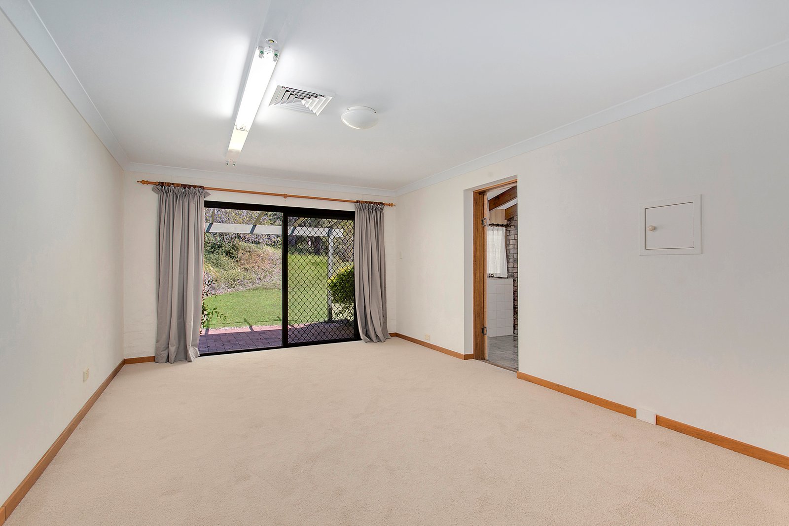 67 Lorne Road KENDALL 11