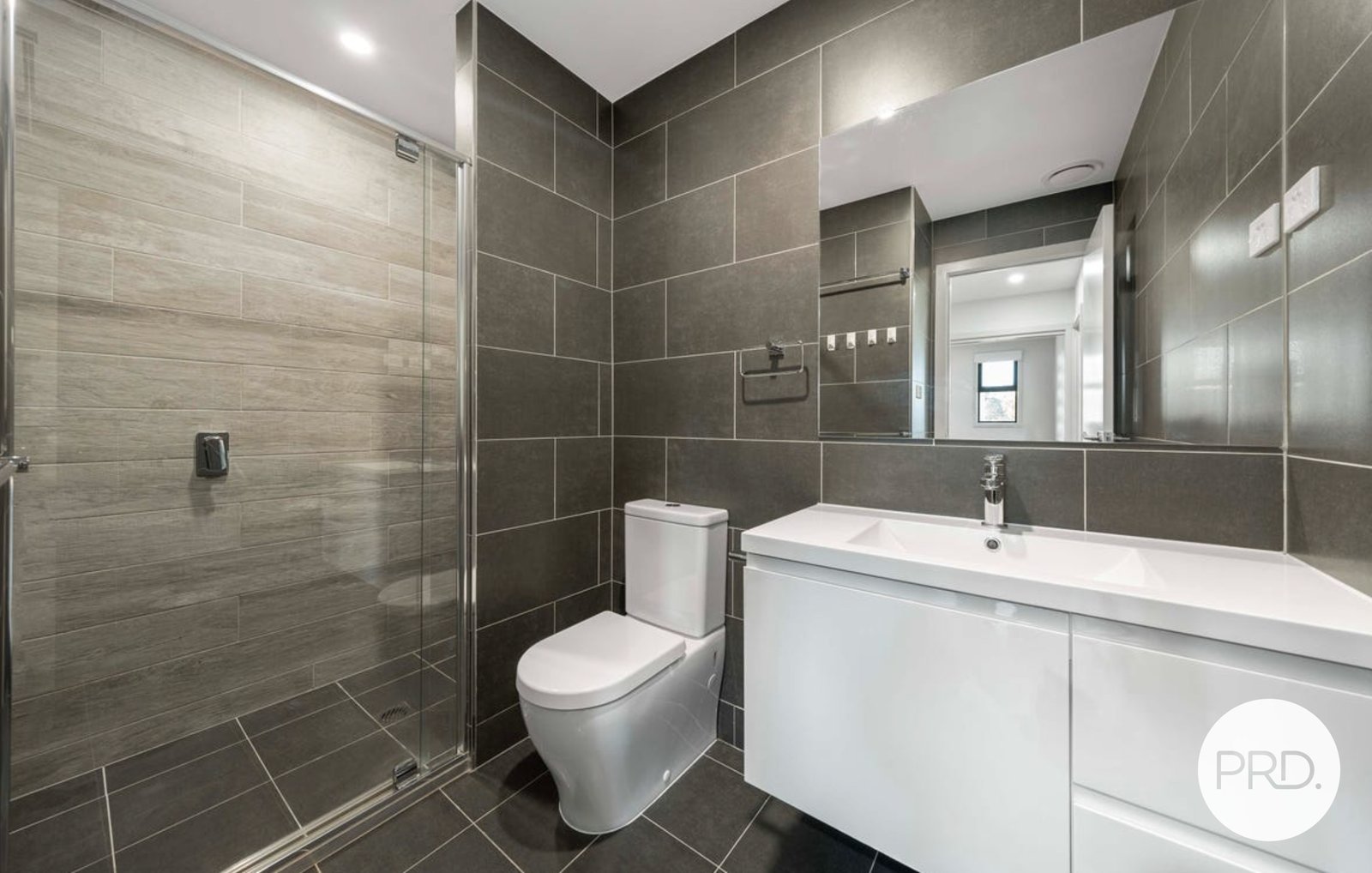 6/7 Lowrie Street DICKSON 10