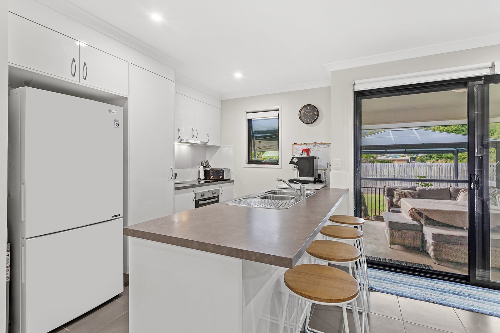 67 Macarthur Drive CANNONVALE 3
