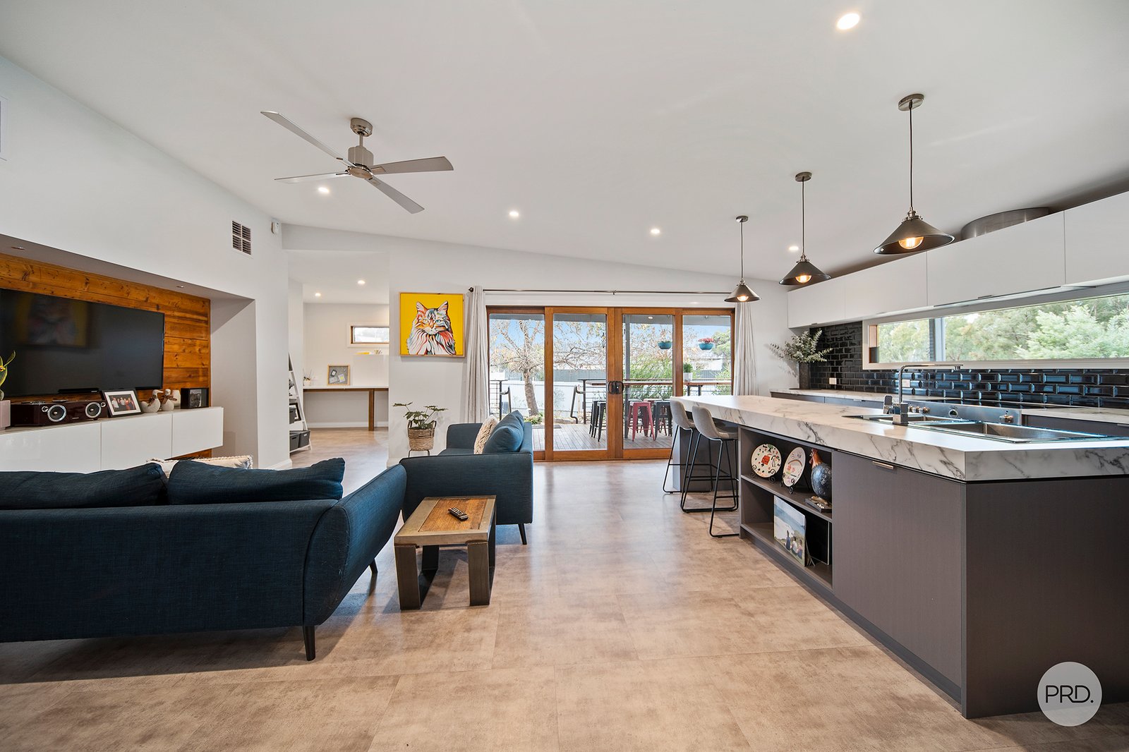 67 Mackenzie Street West  GOLDEN SQUARE 5