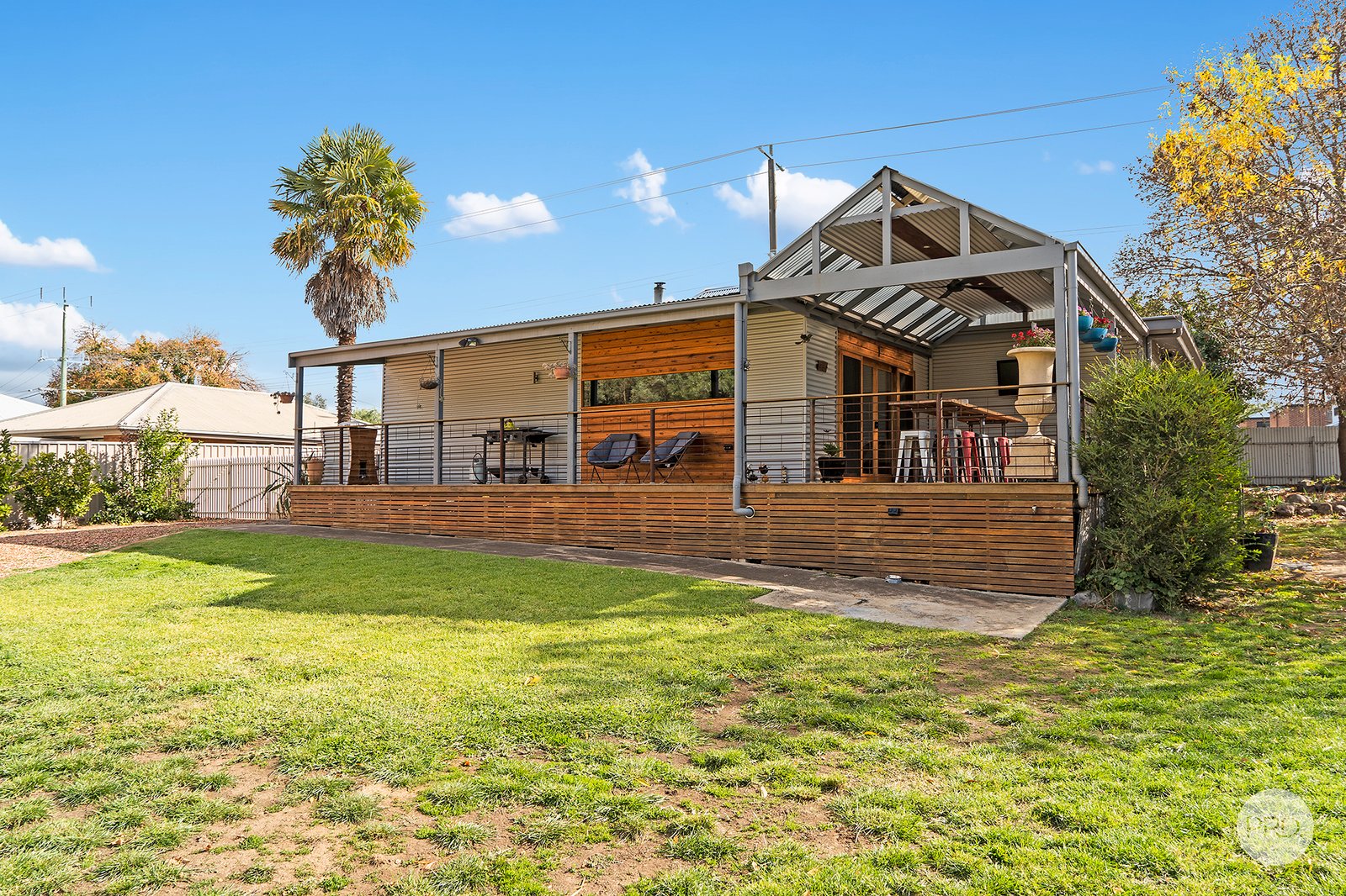 67 Mackenzie Street West  GOLDEN SQUARE 17