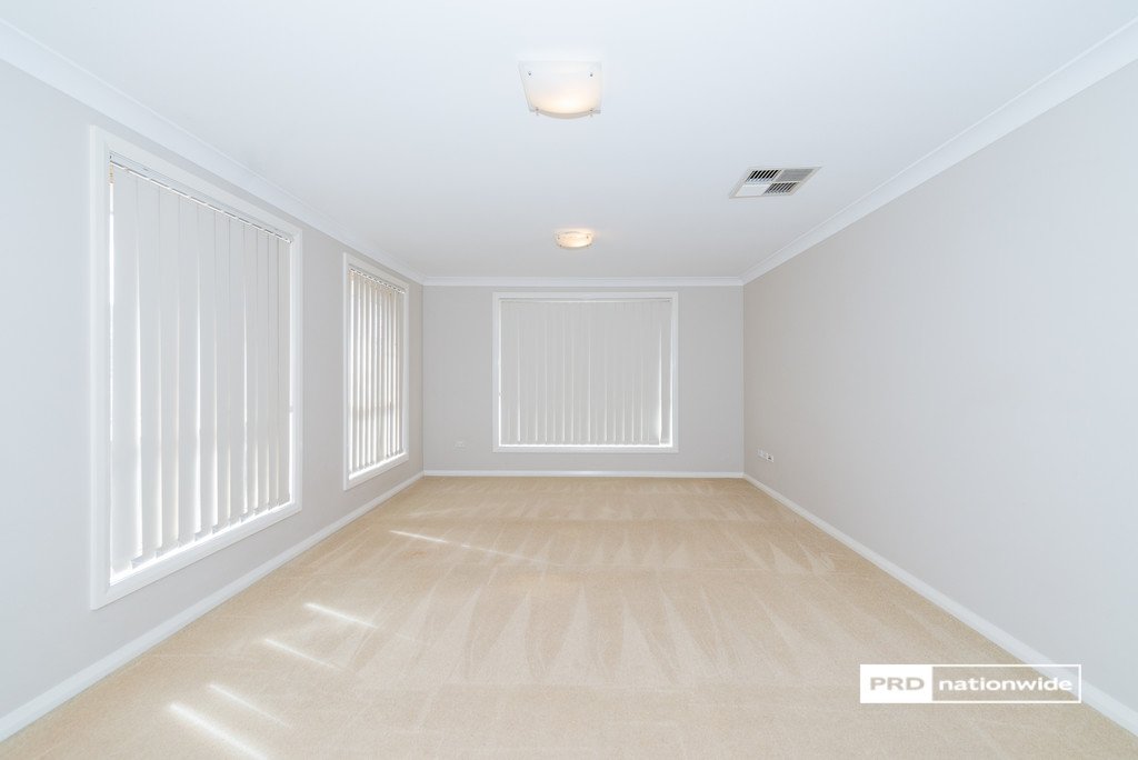 67 Manilla Road TAMWORTH 2