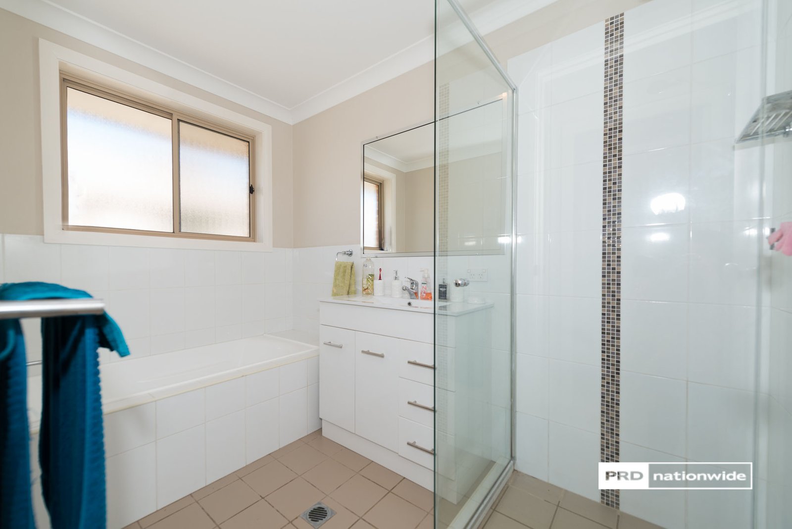 67 Manilla Road TAMWORTH 8